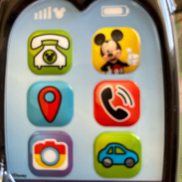 Disney Junior MICKEY mobile phone with lights & sound. Ages 2+ - Picture 2 of 6